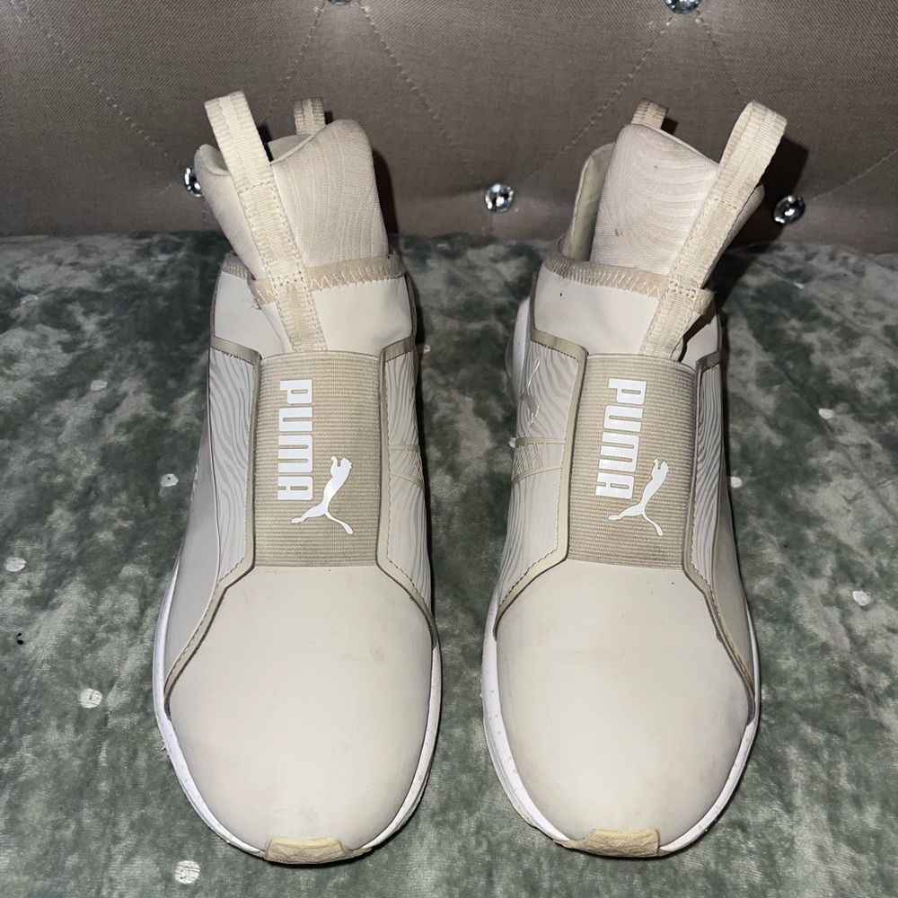 Puma fierce 2 Tan women size 9